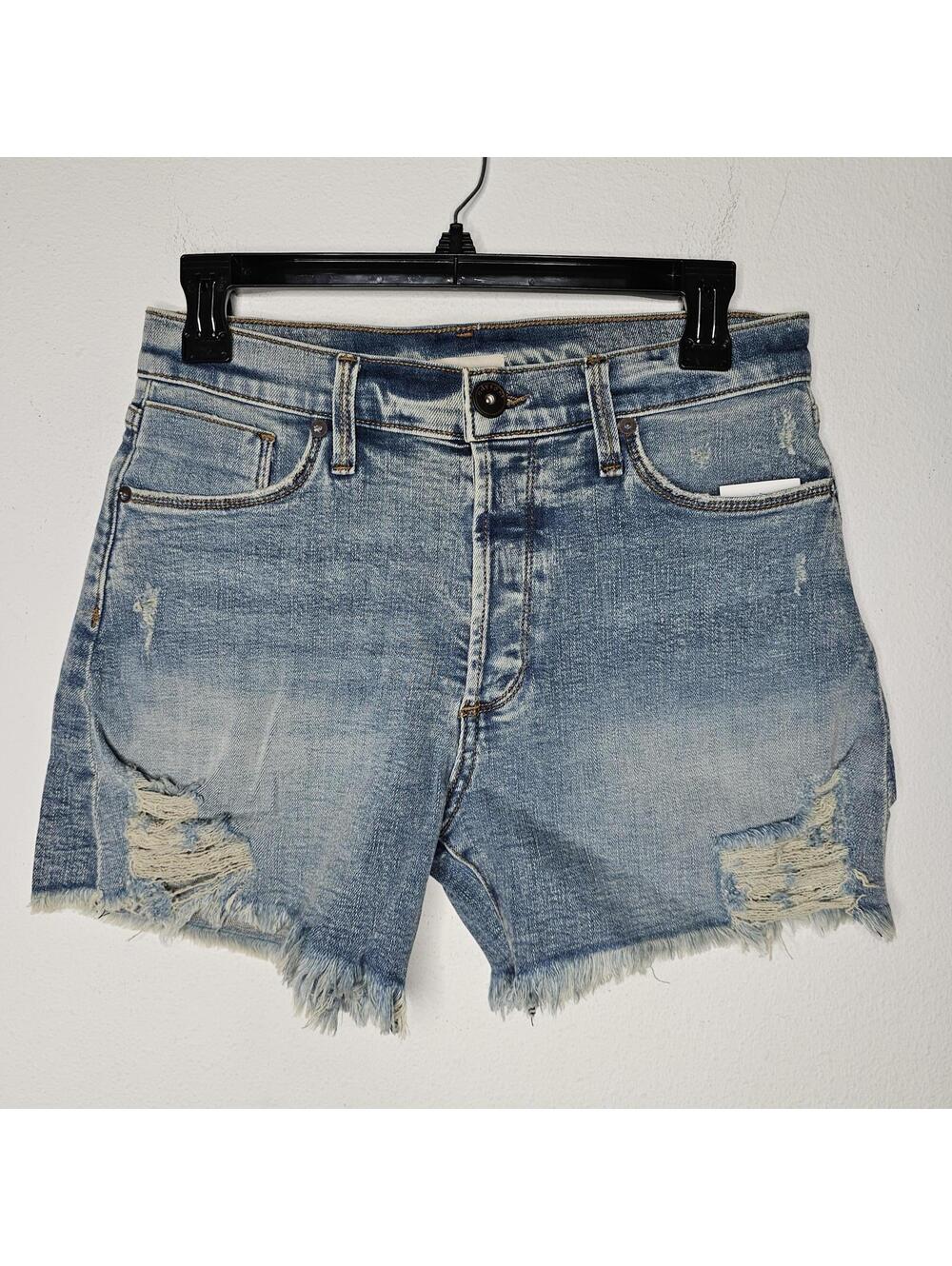 NWT Edyson Women's Medium Camden/Distressed Shorts Size 31